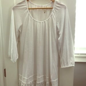 Lilly Pulitzer 3/4 white sleeve tassel top